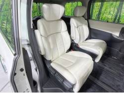 エルグランド ライダー 黒本革シートの中古車画像