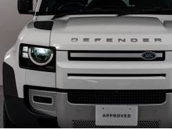 ディフェンダー １１０ベースグレードの中古車画像