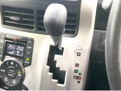 ヴォクシー Ｚの中古車画像