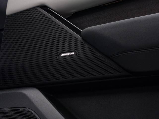 ランドローバー レンジローバーヴェラール ダイナミック ＳＥ Ｐ４００ｅ コイルサスペンション装着車 263Km 829.9万円(愛知県)[558]の中古車詳細