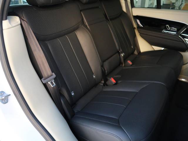 ランドローバー レンジローバー ＨＳＥ Ｐ５３０ スタンダードホイールベース 0.2万Km 1,579.9万円(神奈川県)[860]の中古車詳細