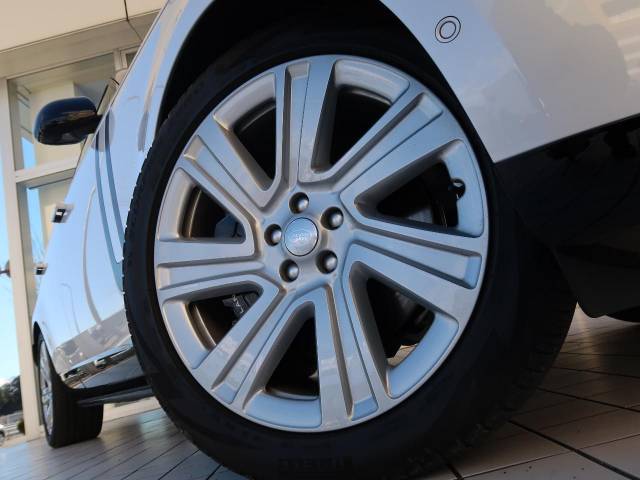 ランドローバー レンジローバー ＨＳＥ Ｐ５３０ スタンダードホイールベース 0.2万Km 1,579.9万円(神奈川県)[860]の中古車詳細