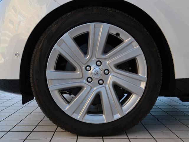 ランドローバー レンジローバー ＨＳＥ Ｐ５３０ スタンダードホイールベース 0.2万Km 1,579.9万円(神奈川県)[860]の中古車詳細