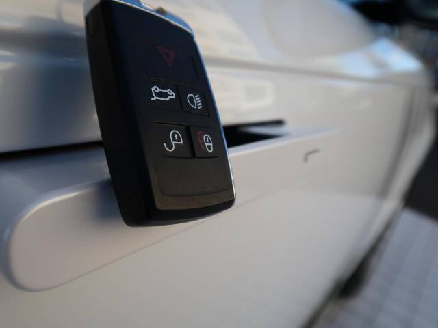 ランドローバー レンジローバー ＨＳＥ Ｐ５３０ スタンダードホイールベース 0.2万Km 1,579.9万円(神奈川県)[860]の中古車詳細