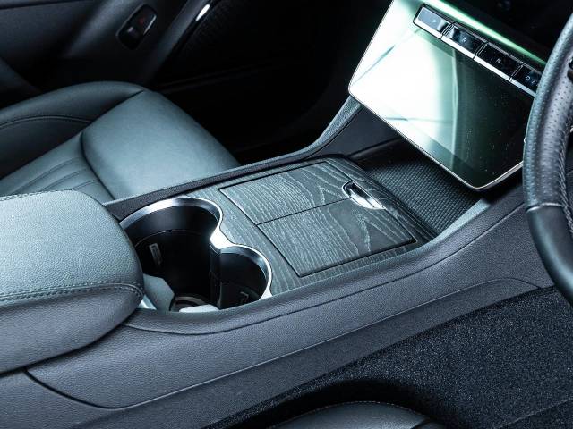 マセラティ グレカーレ ＧＴ 0.6万Km 839.9万円(東京都)[655]の中古車詳細