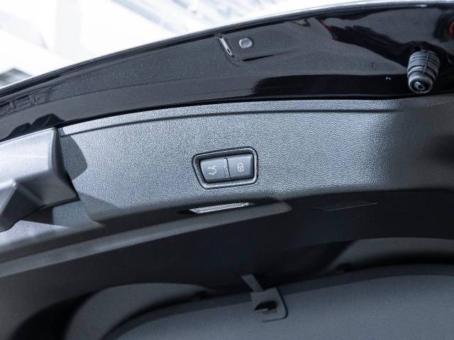 マセラティ グレカーレ ＧＴ 0.6万Km 839.9万円(東京都)[655]の中古車詳細