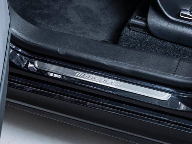 マセラティ グレカーレ ＧＴ 0.6万Km 839.9万円(東京都)[655]の中古車詳細