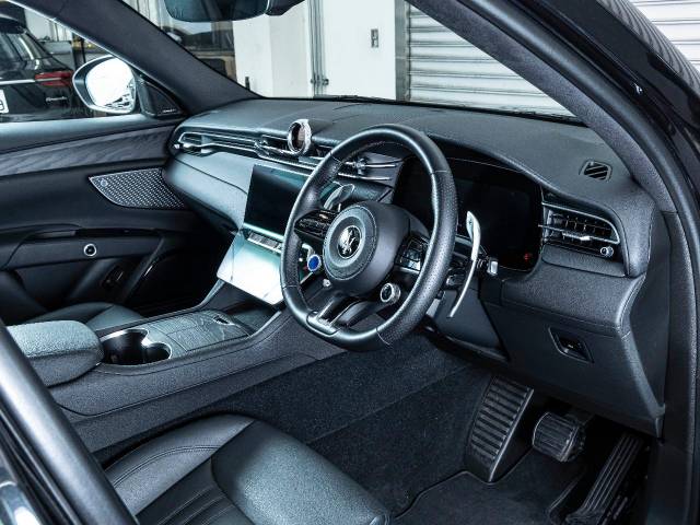 マセラティ グレカーレ ＧＴ 0.6万Km 839.9万円(東京都)[655]の中古車詳細