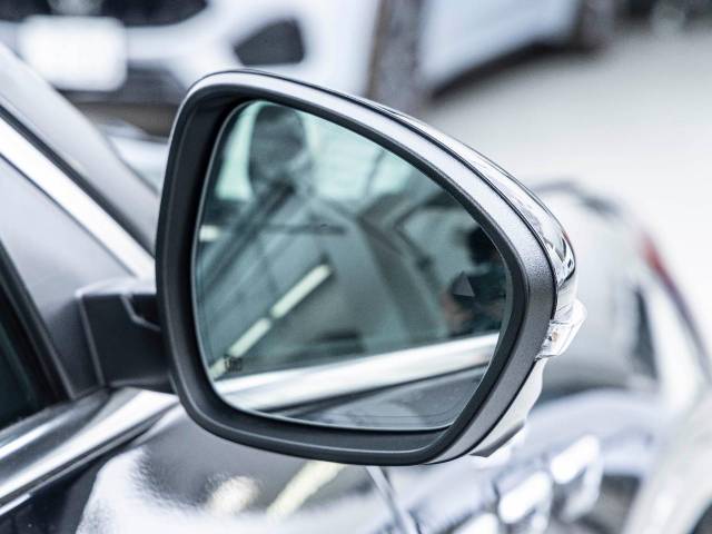 マセラティ グレカーレ ＧＴ 0.6万Km 839.9万円(東京都)[655]の中古車詳細