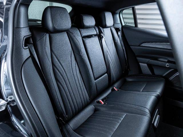 マセラティ グレカーレ ＧＴ 0.6万Km 839.9万円(東京都)[655]の中古車詳細