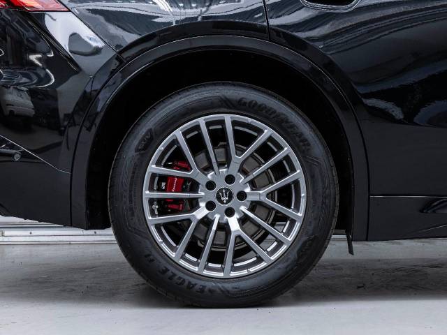 マセラティ グレカーレ ＧＴ 0.6万Km 839.9万円(東京都)[655]の中古車詳細