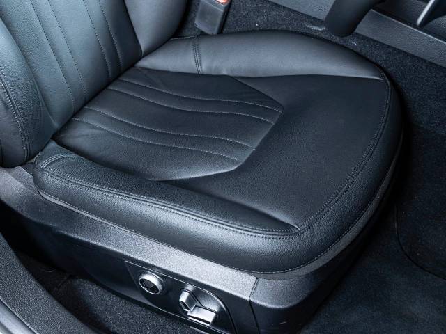 マセラティ レヴァンテ ＧＴハイブリッド 0.4万Km 729.9万円(大阪府)[475]の中古車詳細