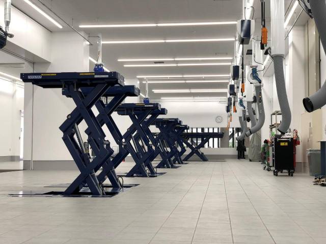 マセラティ レヴァンテ ＧＴハイブリッド 0.4万Km 729.9万円(大阪府)[475]の中古車詳細