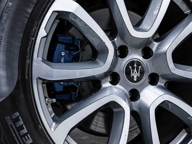 マセラティ レヴァンテ ＧＴハイブリッド 0.4万Km 729.9万円(大阪府)[475]の中古車詳細