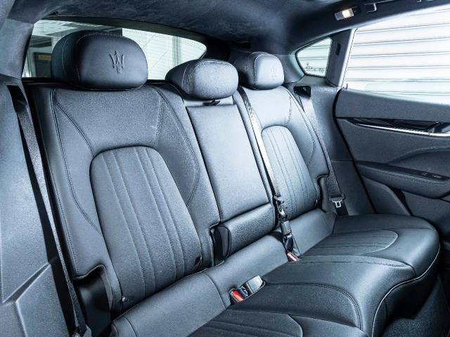 マセラティ レヴァンテ ＧＴハイブリッド 0.4万Km 729.9万円(大阪府)[475]の中古車詳細