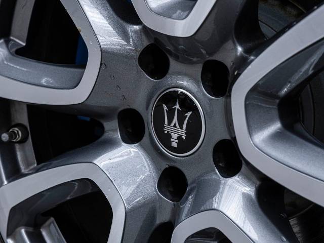 マセラティ レヴァンテ ＧＴハイブリッド 0.4万Km 729.9万円(大阪府)[475]の中古車詳細