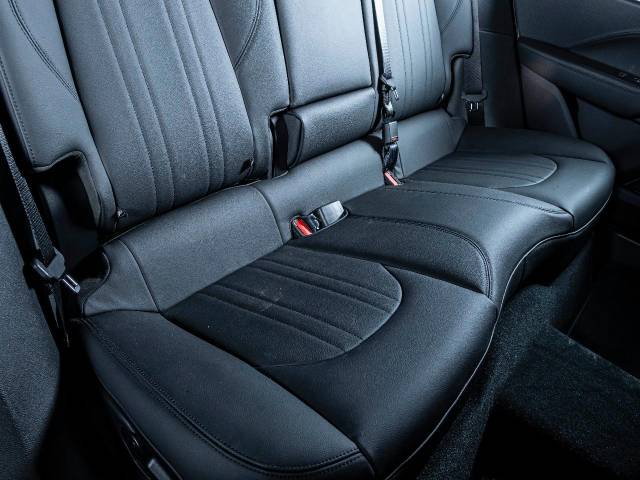 マセラティ レヴァンテ ＧＴハイブリッド 0.4万Km 729.9万円(大阪府)[475]の中古車詳細