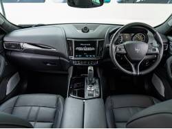 レヴァンテ ＧＴハイブリッドの中古車画像