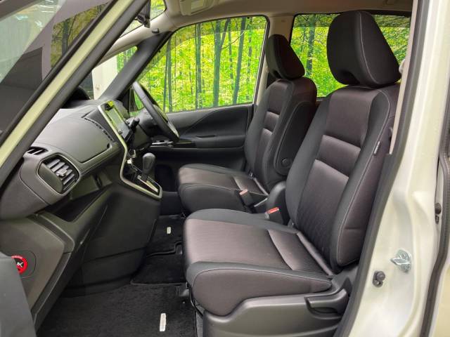 日産 セレナ ハイウェイスターＧ 3万Km 199.4万円(福島県)[221]の中古車詳細