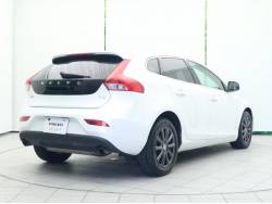 Ｖ４０ Ｔ３の中古車画像