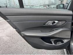 ３シリーズ ３２０ｉツーリング Ｍスポーツの中古車画像