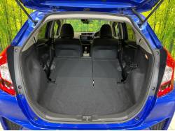 フィット １５Ｘ・Ｌパッケージの中古車画像