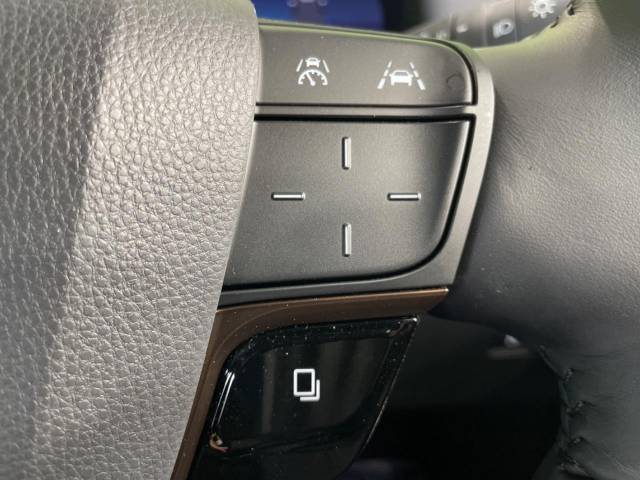 トヨタ アルファードハイブリッド ハイブリッド Ｚ 20Km 872.9万円(沖縄県)[955]の中古車詳細