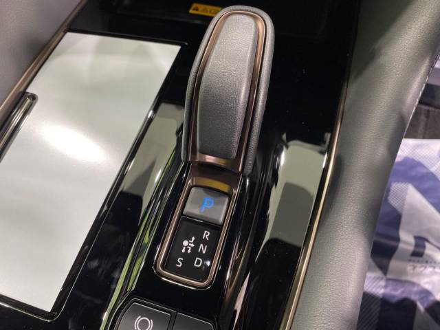 トヨタ アルファードハイブリッド ハイブリッド Ｚ 20Km 872.9万円(沖縄県)[955]の中古車詳細