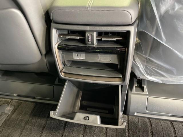 トヨタ アルファードハイブリッド ハイブリッド Ｚ 20Km 872.9万円(沖縄県)[955]の中古車詳細