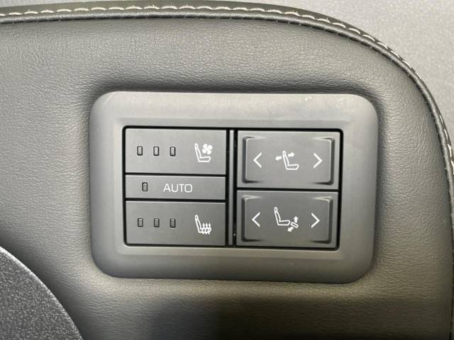 トヨタ アルファードハイブリッド ハイブリッド Ｚ 20Km 872.9万円(沖縄県)[955]の中古車詳細