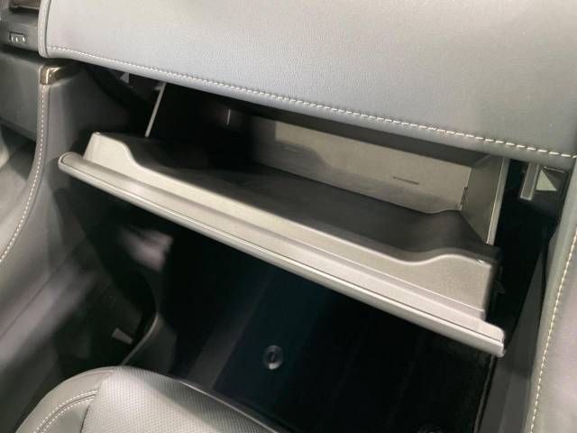 トヨタ アルファードハイブリッド ハイブリッド Ｚ 20Km 872.9万円(沖縄県)[955]の中古車詳細