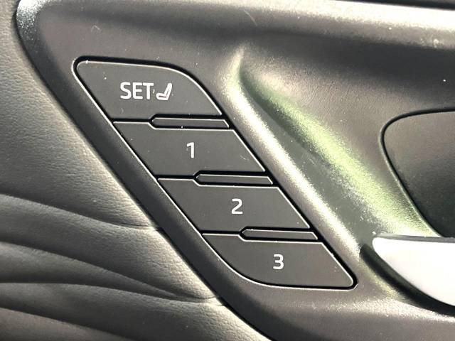 トヨタ アルファード Ｚ 1.5万Km 662.9万円(神奈川県)[388]の中古車詳細