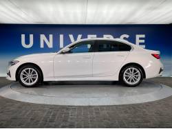 ３シリーズ ３１８ｉの中古車画像