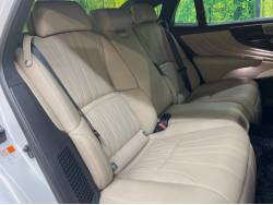 ＬＳ ＬＳ５００ｈ バージョンＬの中古車画像