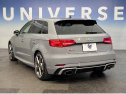 ＲＳ３スポーツバック ベースグレードの中古車画像