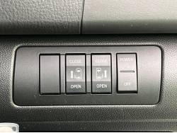 ＭＰＶ ２３Ｓの中古車画像