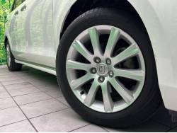 ＭＰＶ ２３Ｓの中古車画像