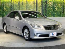 クラウン ロイヤルサルーンの中古車画像