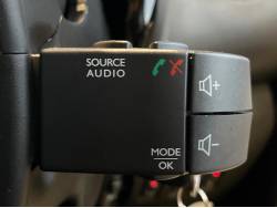 トゥインゴ Ｓ リミテの中古車画像