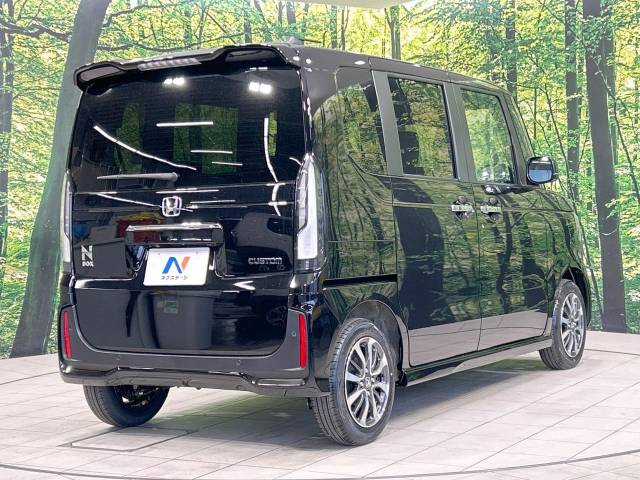ホンダ Ｎ－ＢＯＸカスタム ベースグレード 10Km 175.9万円(香川県)[552]の中古車詳細