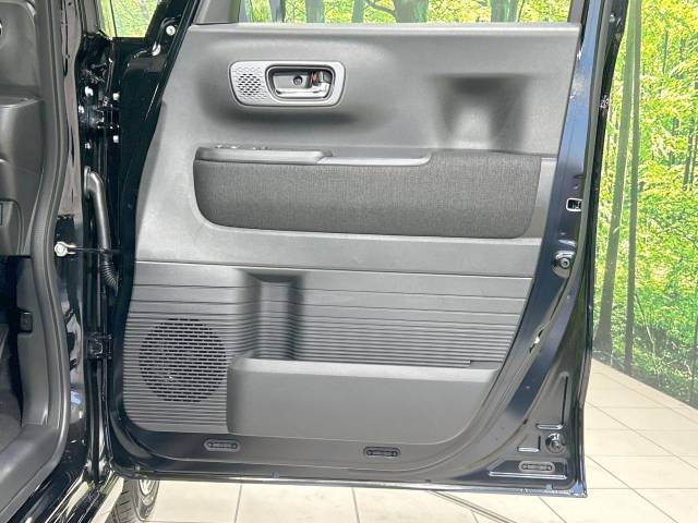 ホンダ Ｎ－ＢＯＸカスタム ベースグレード 10Km 175.9万円(香川県)[552]の中古車詳細