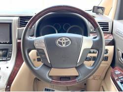 アルファード ２４０Ｇ サイドリフトアップシート装着車の中古車画像