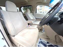 アルファード ２４０Ｇ サイドリフトアップシート装着車の中古車画像