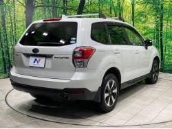 フォレスター ２．０ｉの中古車画像