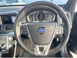 ＸＣ６０ Ｔ５ Ｒデザインの中古車画像