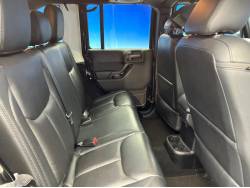 ジープ・ラングラーアンリミテッド アルティテュードの中古車画像