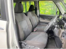 トール Ｇの中古車画像