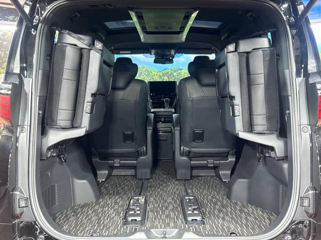 トヨタ アルファード Ｚ 0.7万Km 702.9万円(大阪府)[230]の中古車詳細