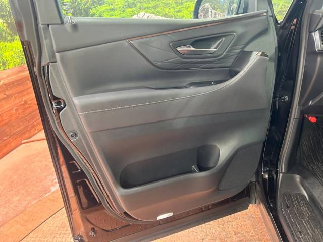 トヨタ アルファード Ｚ 0.7万Km 702.9万円(大阪府)[230]の中古車詳細