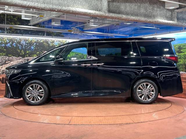 トヨタ アルファード Ｚ 0.7万Km 702.9万円(大阪府)[230]の中古車詳細